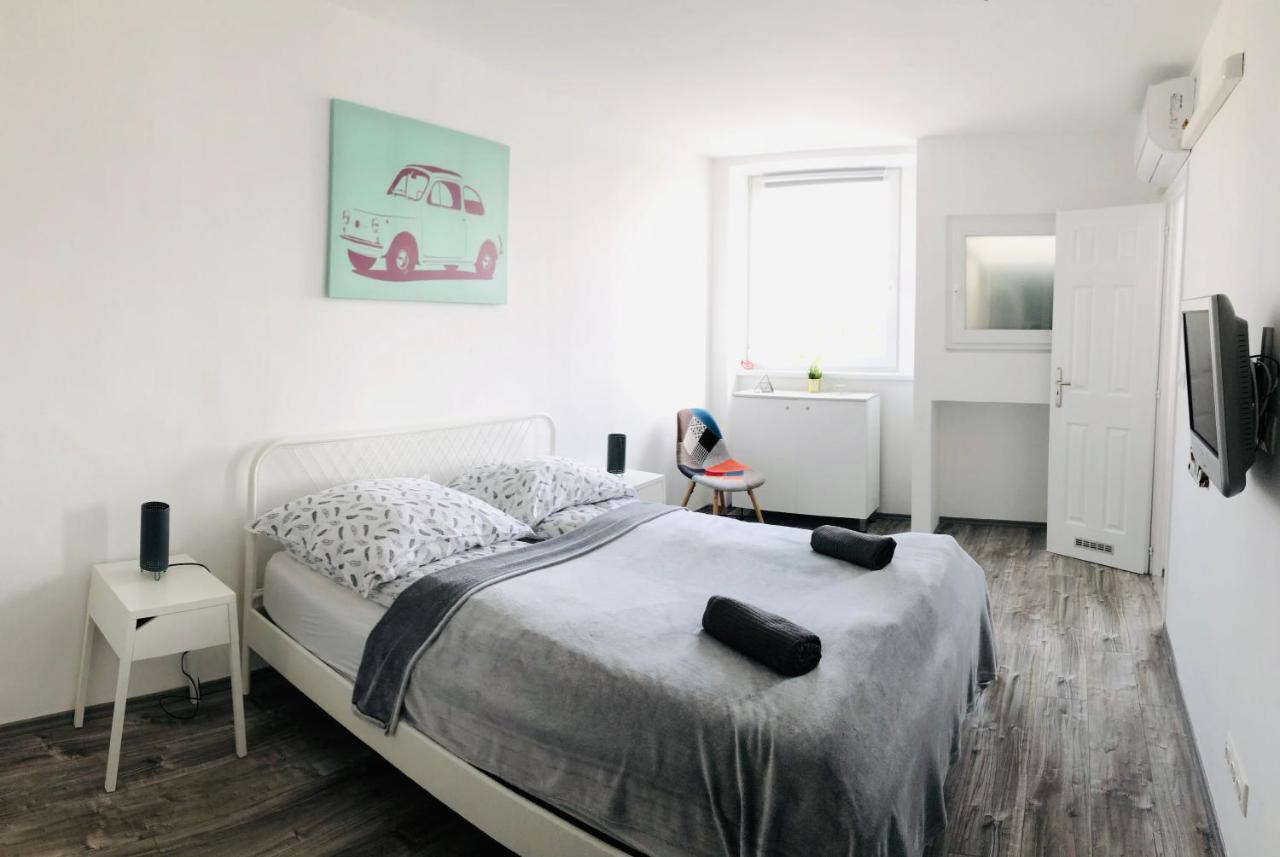 Central Apartments Veszprém Dış mekan fotoğraf