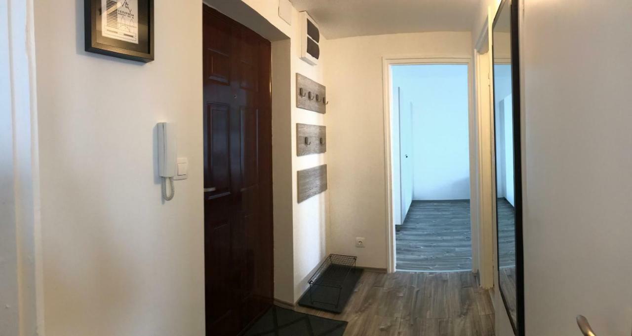 Central Apartments Veszprém Dış mekan fotoğraf