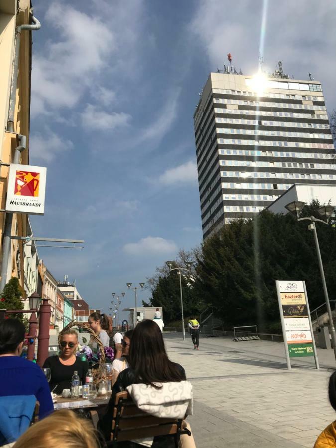 Central Apartments Veszprém Dış mekan fotoğraf
